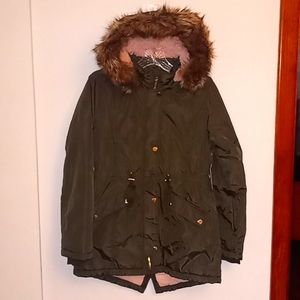 Girl's Green Parka Jacket w/Sherpa Hood and Removable Fur Size 14/16
